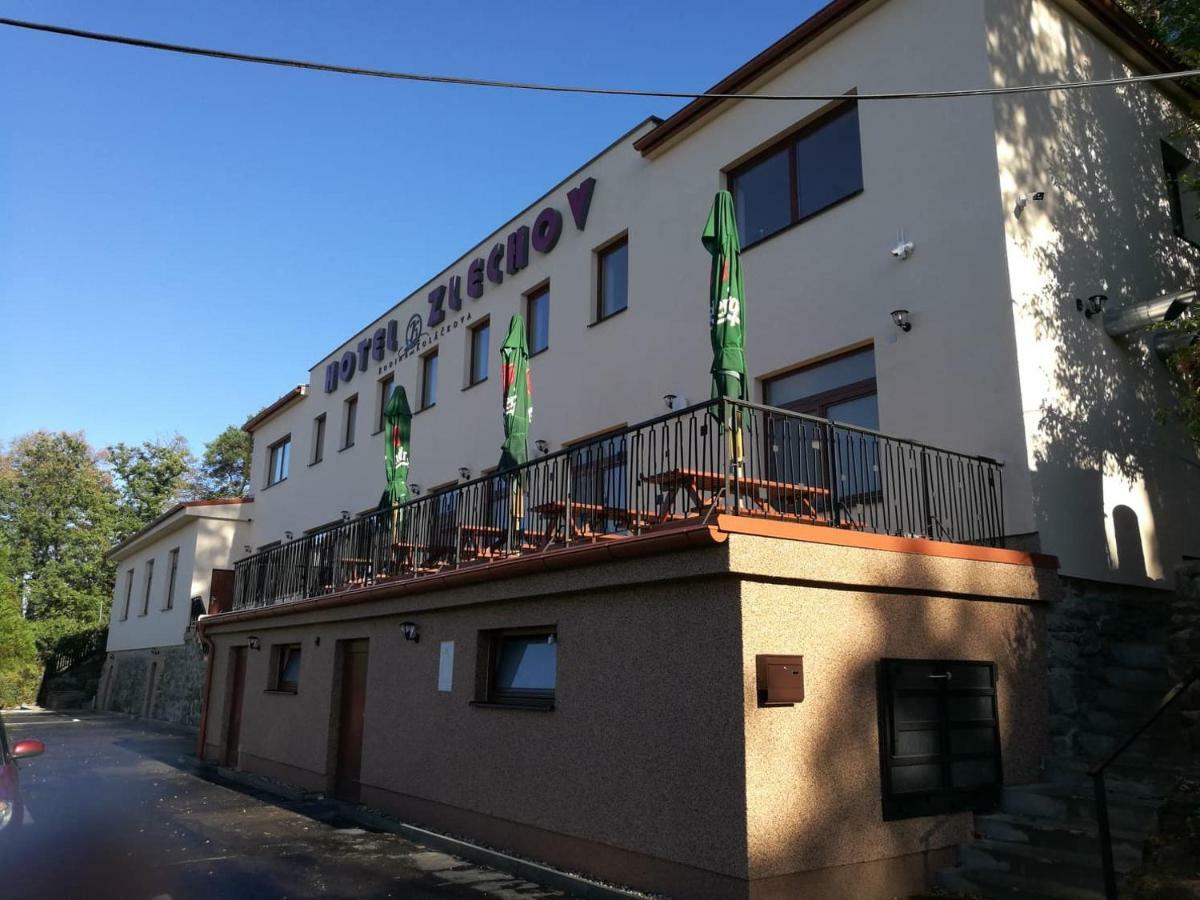 Hotel Zlechov Plumlov Esterno foto